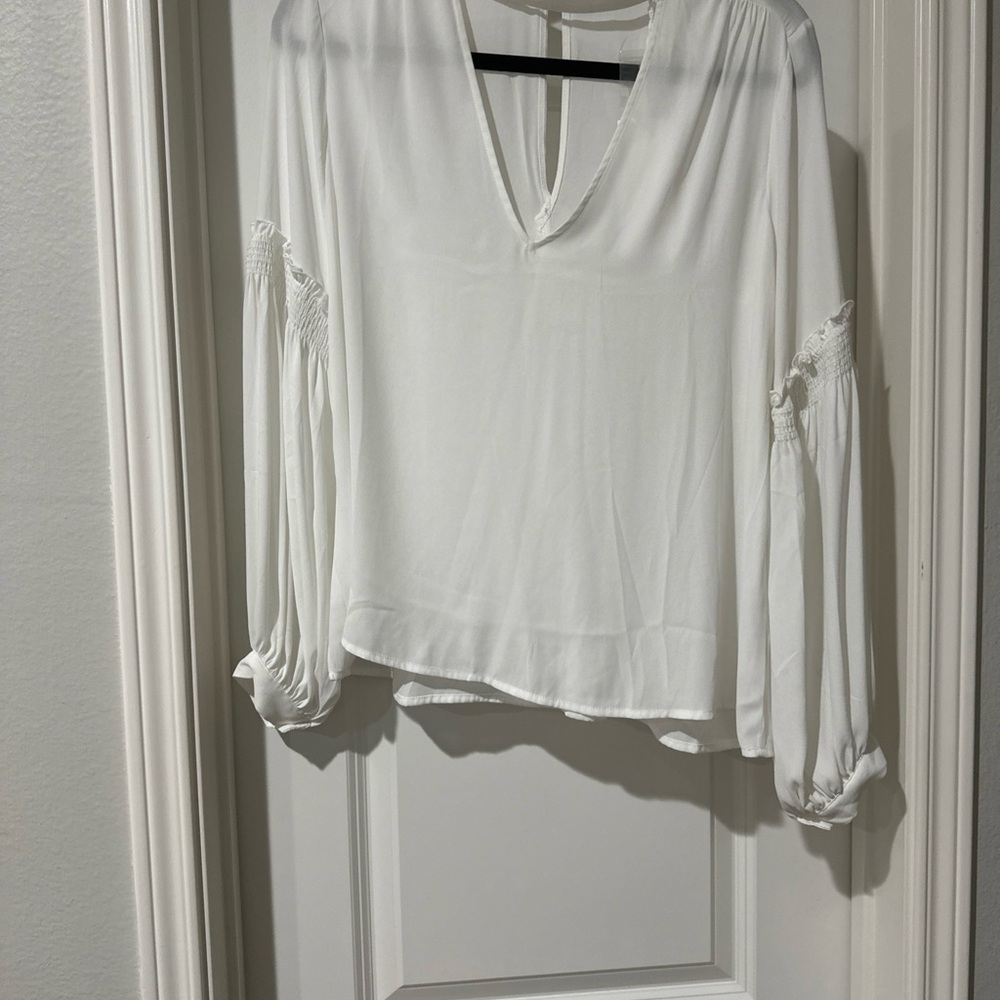 Lush White Relaxed Ruched Blouse